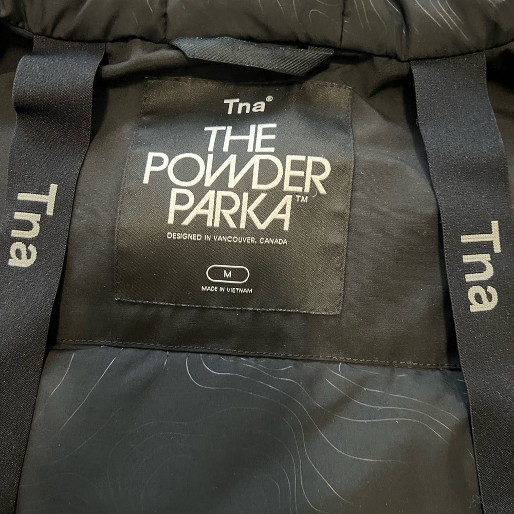 TNA Black Puffer Jacket - Picture 4 of 7